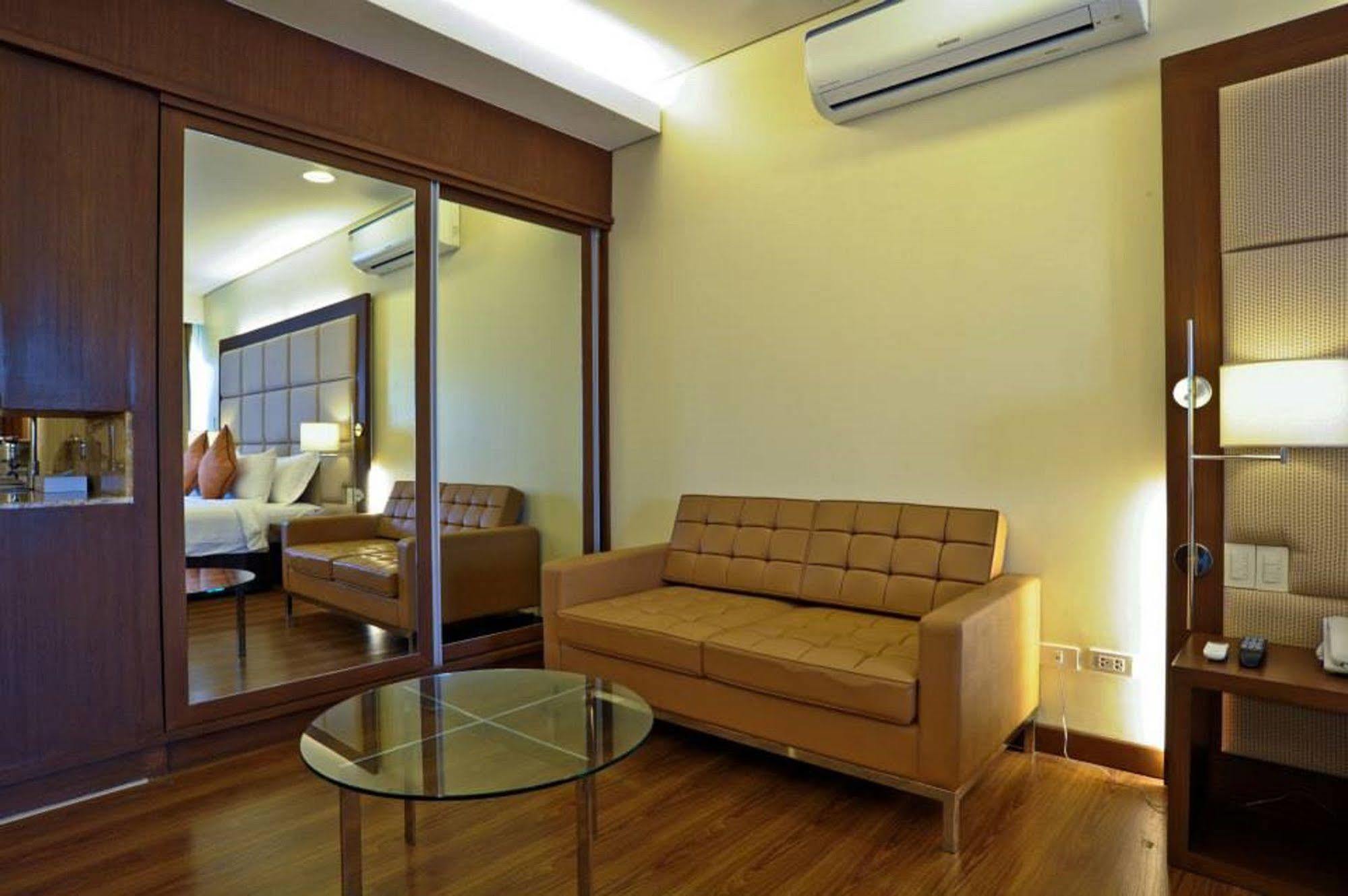 SanTomas Suites Santo Tomas Exterior foto