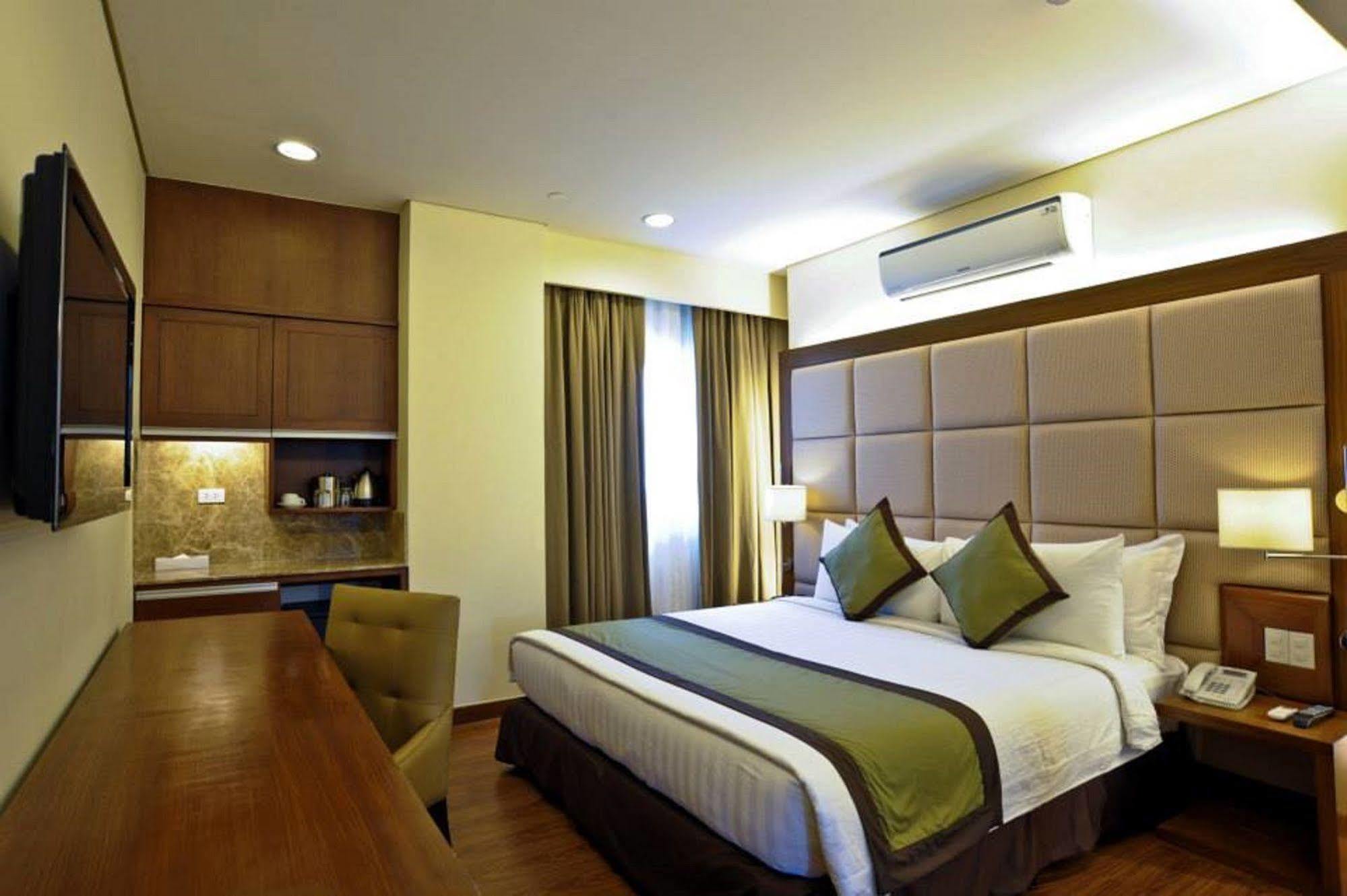 SanTomas Suites Santo Tomas Exterior foto
